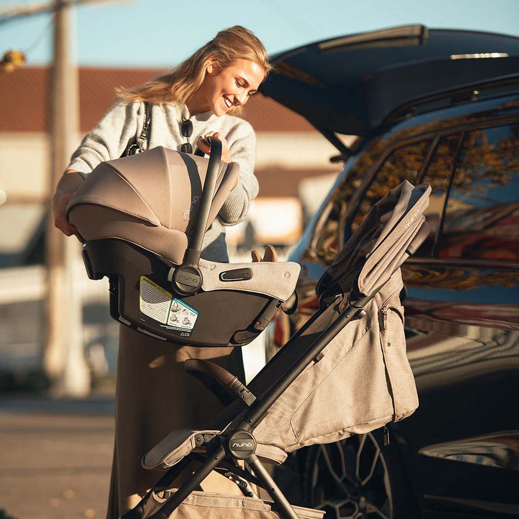 Travel System Stroller with PIPA Urbn Car Seat GainNo