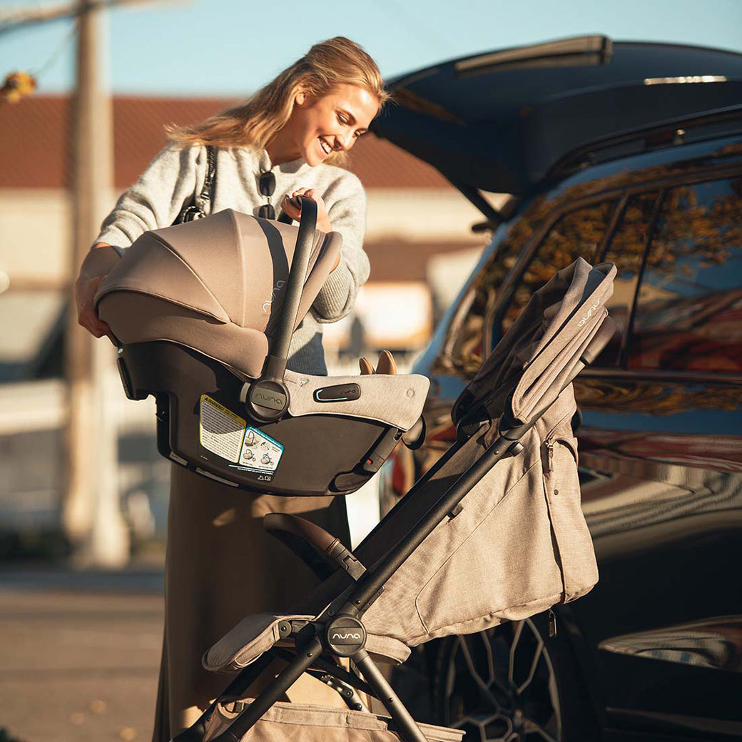 Travel System Stroller with PIPA Urbn Car Seat GainNo
